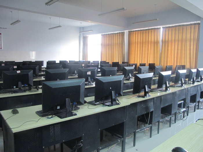 1663918529666843.jpg 8-建筑設(shè)計(jì)實(shí)訓(xùn)室.jpg