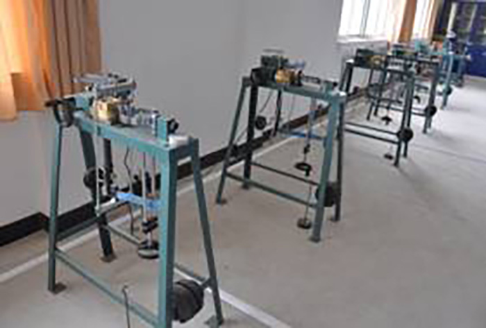 1664523322601721.jpg 7土工實(shí)訓(xùn)室1-等應(yīng)變直剪儀.jpg