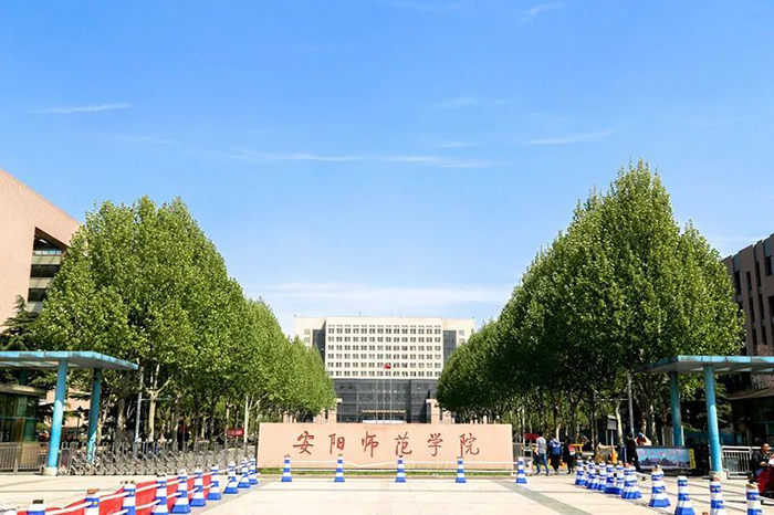 1668154877167638.jpg 1校門1.jpg