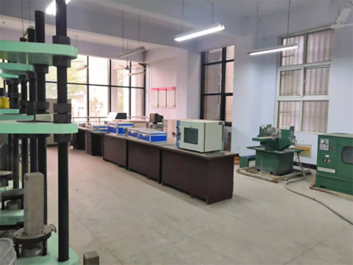 1668155258744021.jpg 7建筑材料實驗室.jpg