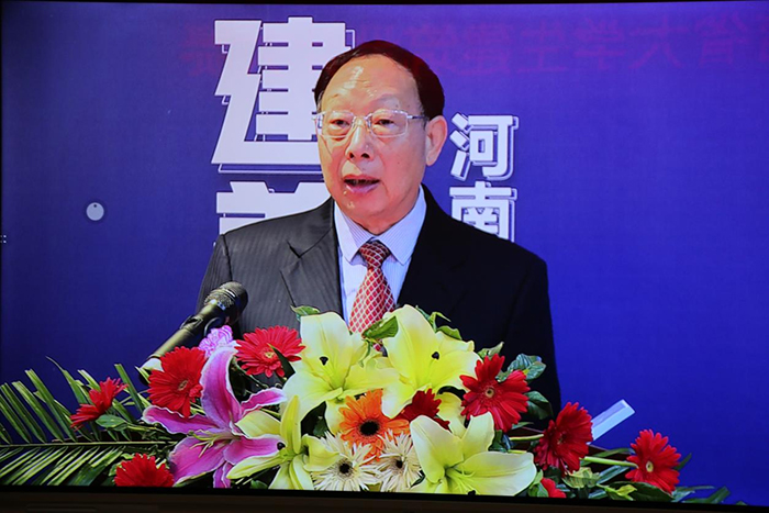 1668646596481937.jpg 副校長周穎杰主持會議.jpg